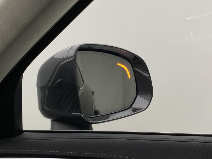 Volvo XC90 B5 AWD BRIGHT ULTRA REZERVACE