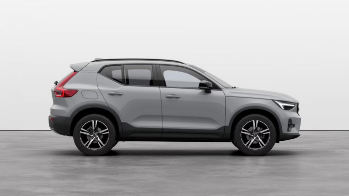 Volvo XC40 B4 AUT DARK PLUS