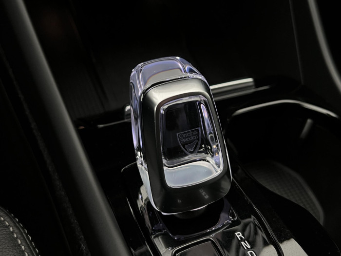 Volvo XC40 B4 PLUS BRIGHT AUT CZ