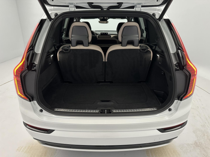 Volvo XC90 B5 AWD AUT DARK PLUS 7míst