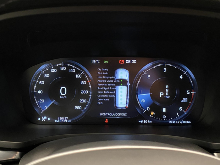Volvo V60 CC B4 AWD MOMENTUM AUT 1.maj. 2.0 CC CC Momentum