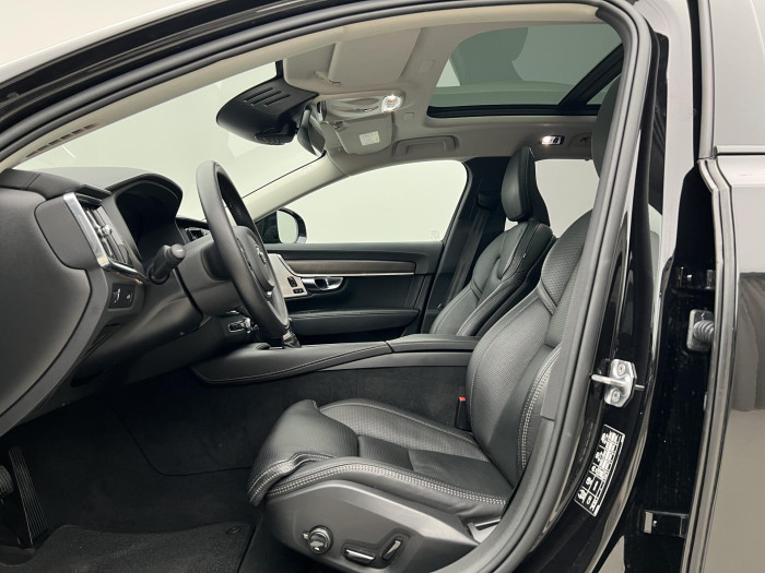 Volvo V90 CC D5 AWD PRO AUT 1.maj. 2.0 d CC CC