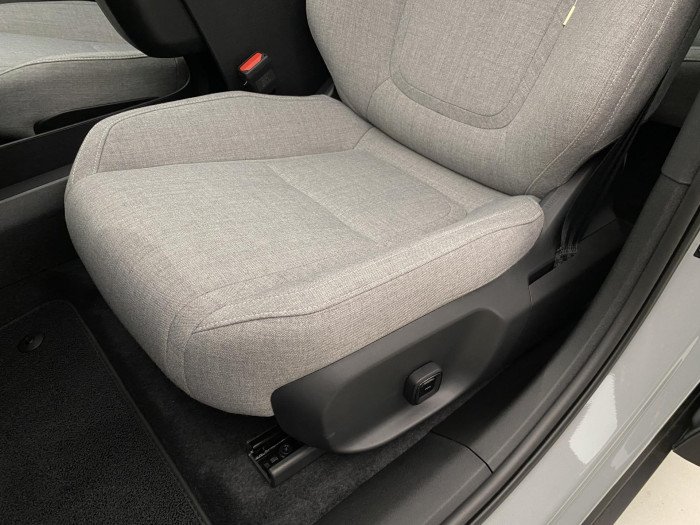 Volvo EX30 PURE ELECTRIC TWIN AWD ULTRA