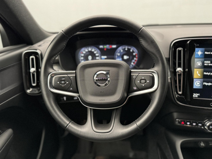 Volvo XC40 T2 MOMENTUM CZ 1.5 Momentum