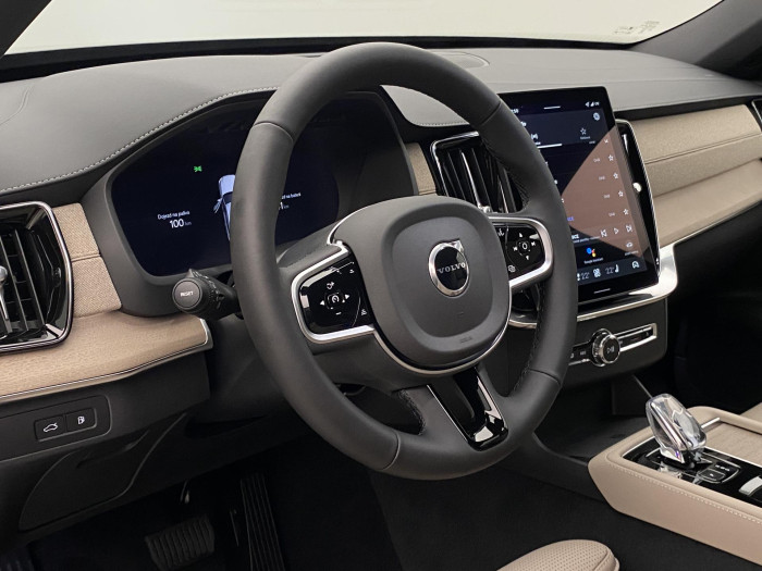 Volvo XC90 T8 AWD RECHARGE BRIGHT PLUS 7m