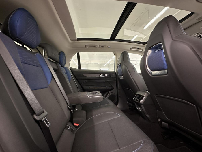 Lynk & Co 01 PHEV DCT AUT 1.maj. REZERVACE