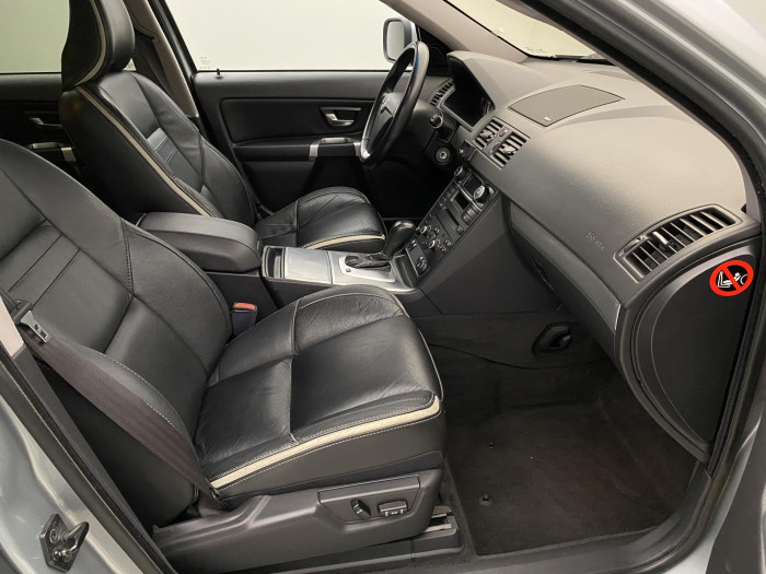Volvo XC90 D5 AWD EXECUTIVE AUT CZ 2.4 d Executive