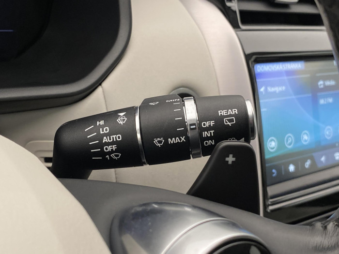 Land Rover Discovery SD6 HSE AWD AUT REZERVACE