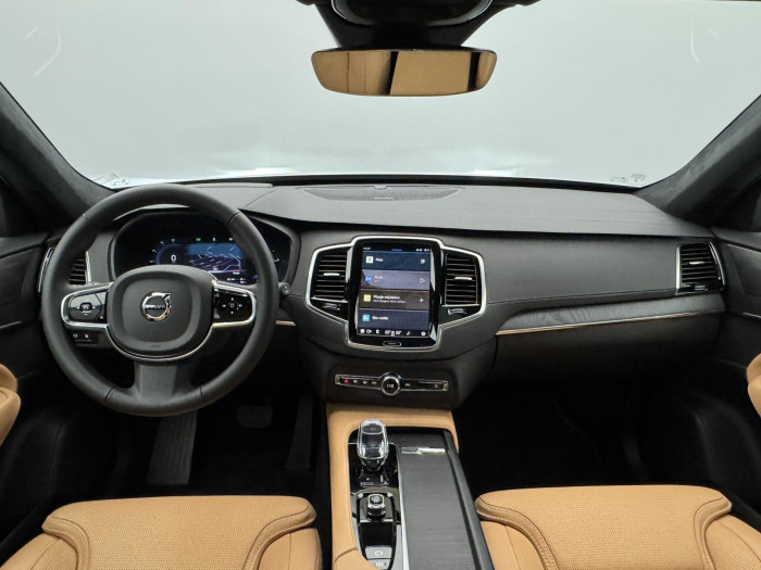 Volvo XC90 T8 AWD RECHARGE REZERVACE