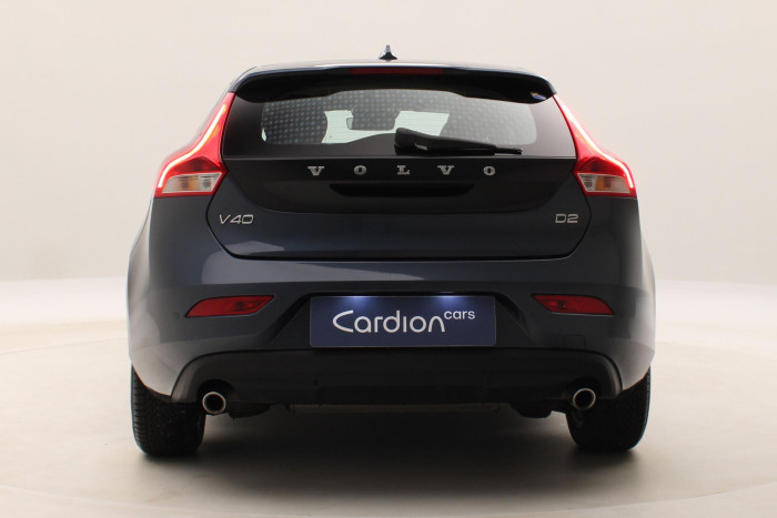 Volvo V40 D2 MOMENTUM AUT NAVIGACE 2.0 d Momentum