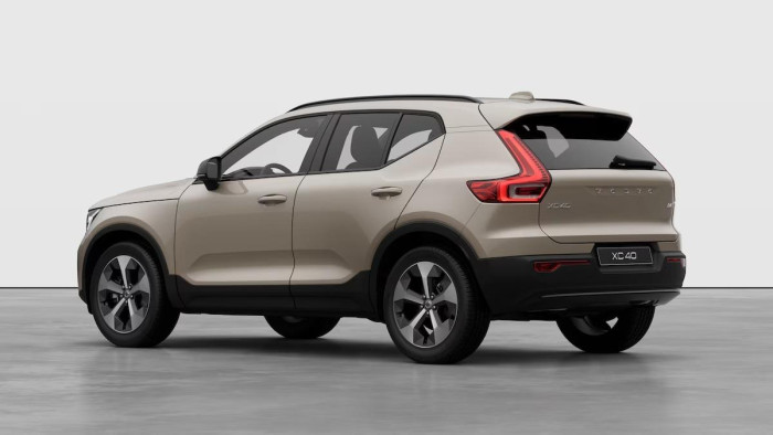 Volvo XC40 B4 AUT DARK ULTRA
