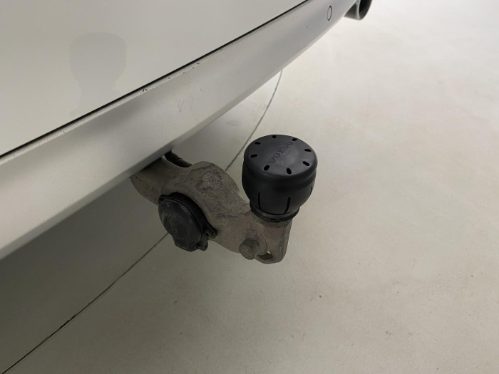 Volvo XC90 D5 AWD MOMENTUM AUT CZ 7míst 2.0 d Momentum