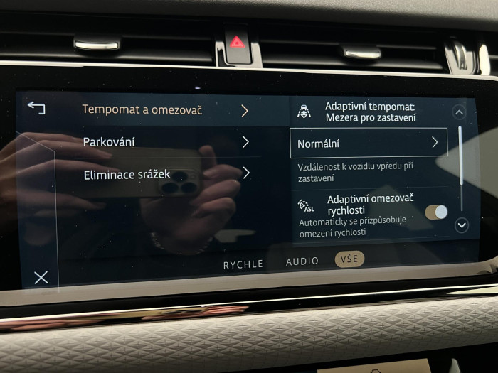 Land Rover Range Rover Evoque P300 HST AWD AUT CZ