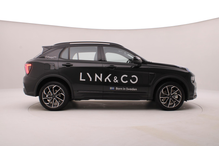 Lynk & Co 01 01 CORE PHEV