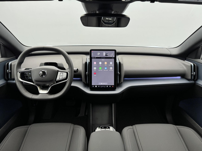 Volvo EX30 CROSS COUNTRY TWIN ULTRA
