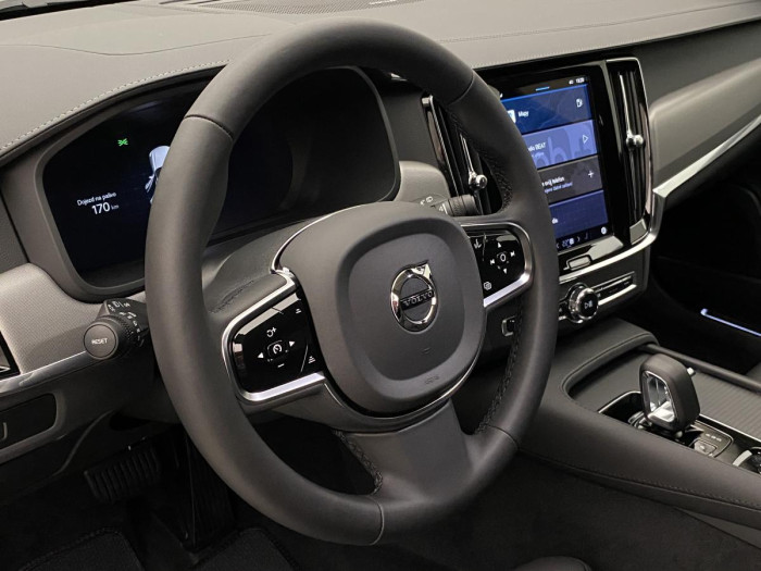 Volvo V90 B4 AWD AUT CROSS COUNTRY PLUS 2.0 Plus