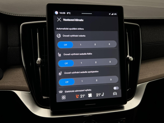 Volvo XC90 B5 AWD PLUS BRIGHT 7MÍST CZ