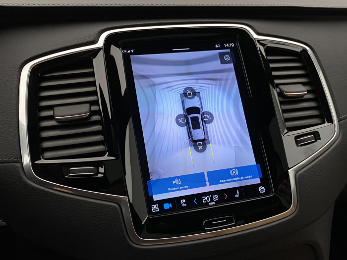 Volvo XC90 T8 AWD ULTIMATE DARK RECHARGE