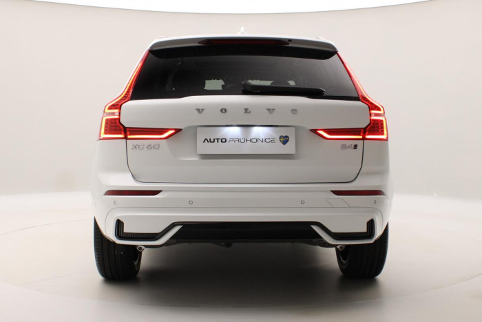 Volvo XC60 B4 AWD AUT DARK ULTIMATE