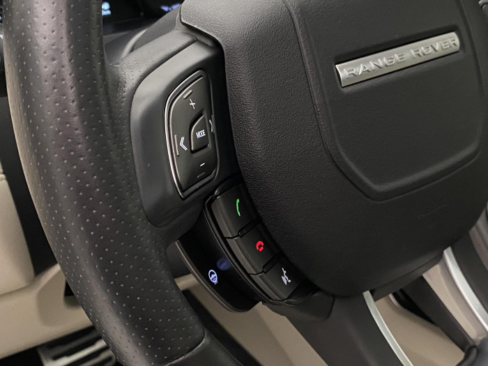 Land Rover Range Rover Evoque 2.0 Si4 HSE AWD REZERVACE