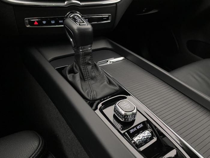 Volvo XC60 T4 MOMENTUM AUT 1.maj 2.0 Momentum