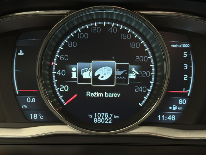 Volvo XC60 D5 AWD SUMMUM CZ 2.4 d Summum