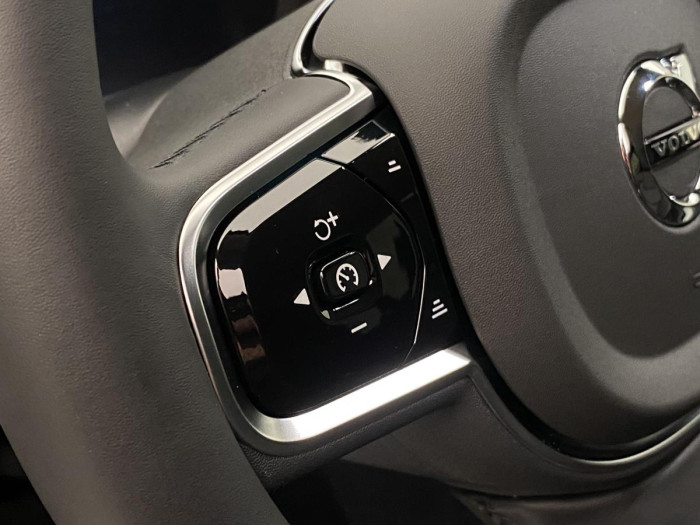 Volvo XC90 B5 AWD AUT CORE 7míst