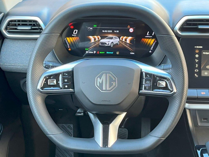 MG ZS HYBRID+ ESSENTIAL