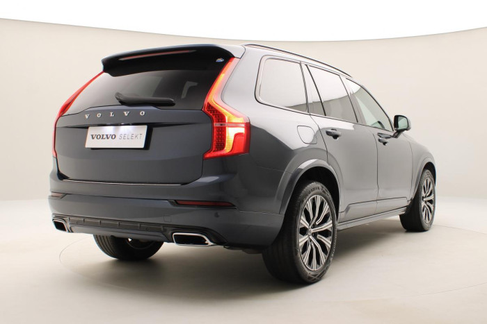 Volvo XC90 B5 AWD R-DESIGN AUT REZERVACE
