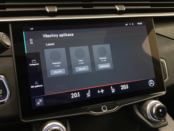 Lynk & Co 01 MORE PHEV