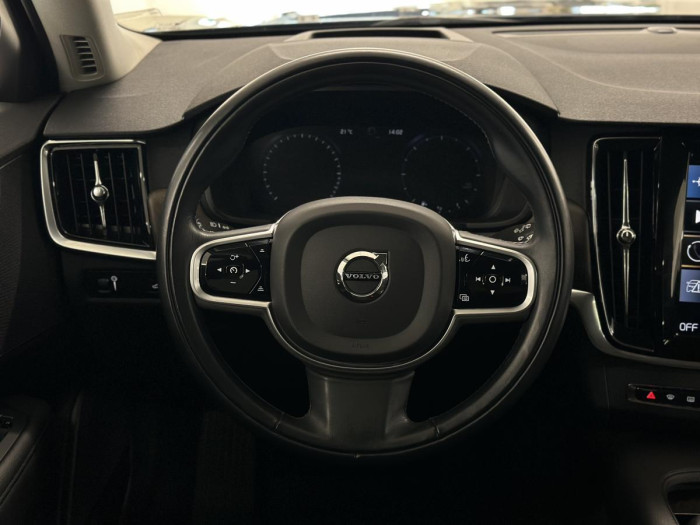 Volvo V90 CROSS COUNTRY D4 REZERVACE 2.0 d