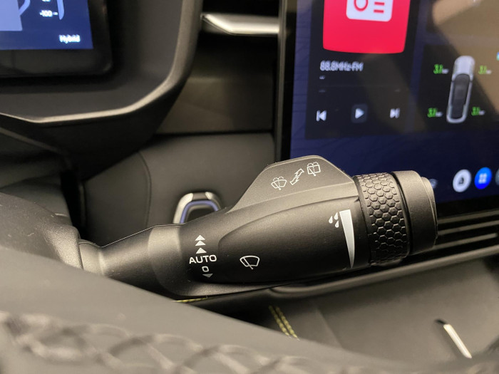 Lynk & Co 01 01 MORE PHEV