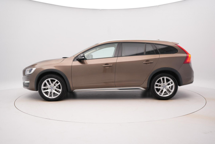 Volvo V60 D3 SUMMUM AUT 2.0 d Summum