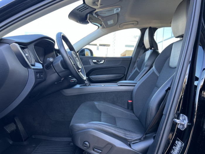 Volvo XC60 D4 AWD MOMENTUM Aut 1.maj. 2.0 d Momentum