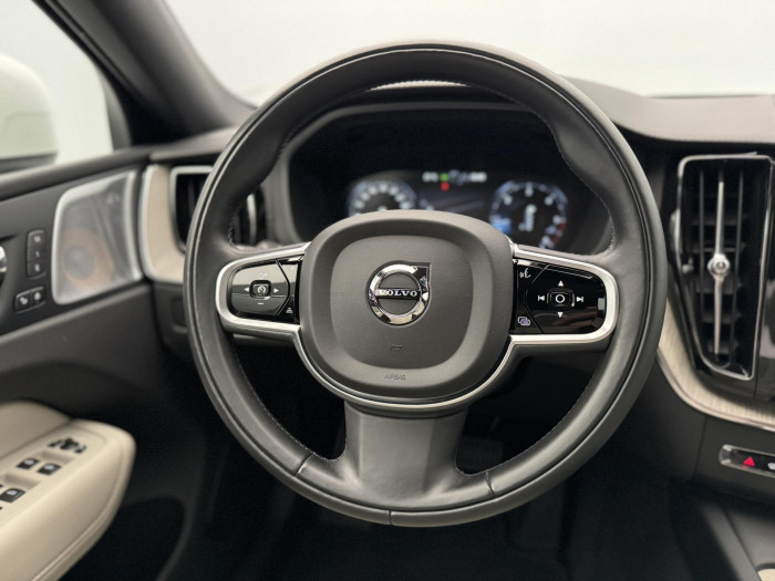 Volvo XC60 D5 AWD INSCRIPTION AUT 2.0 d