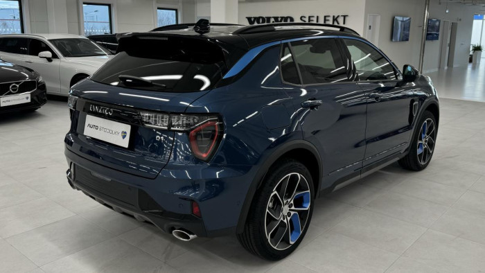 Lynk & Co 01 PHEV DCT AUT