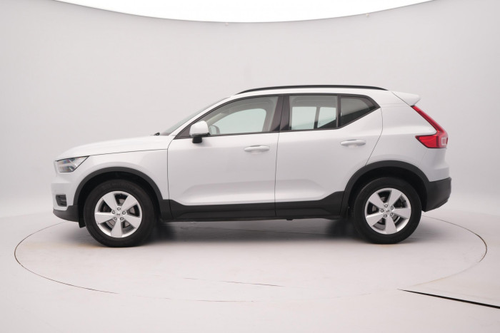 Volvo XC40 T2 MOMENTUM AUT CZ 1.5 Momentum