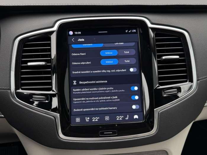 Volvo XC90 B6 AWD PLUS DARK CZ 1.maj