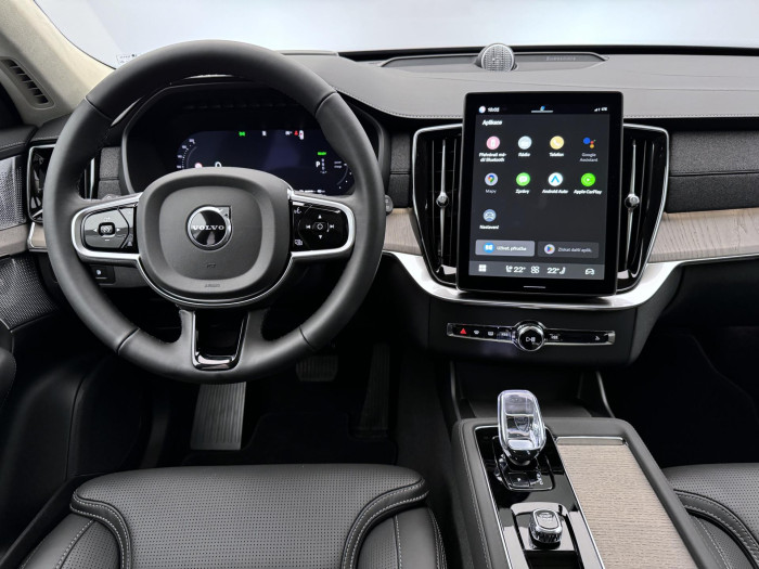 Volvo XC90 T8 AWD RECHARGE BRIGHT ULTRA 7