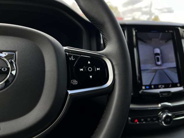 Volvo XC60 B4 AWD DARK PLUS REZERVACE 2.0 Plus