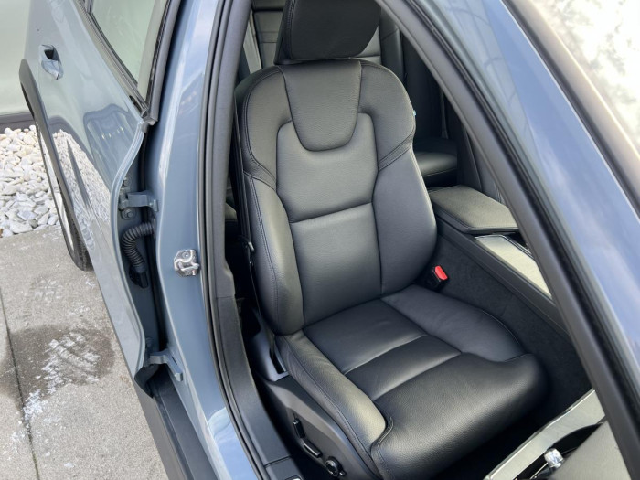 Volvo V60 CROSS COUNTRY B4 AWD Aut 1.maj