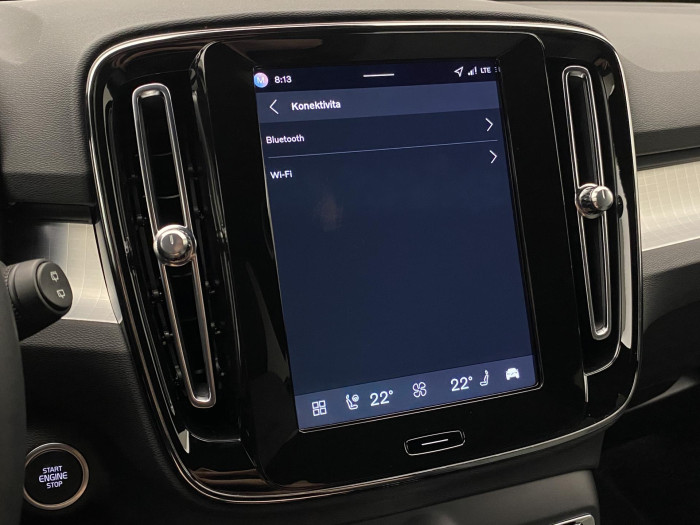 Volvo XC40 B3 AUT DARK PLUS