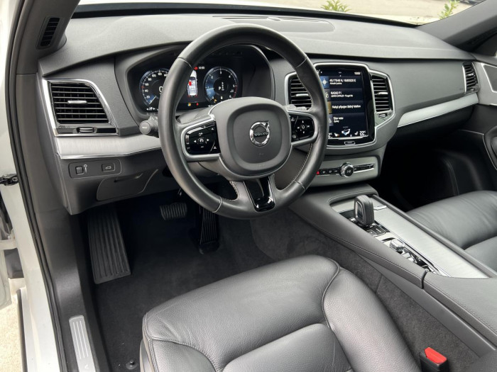 Volvo XC90 B5 AWD MOMENTUM Aut 1.maj. 2.0 Momentum