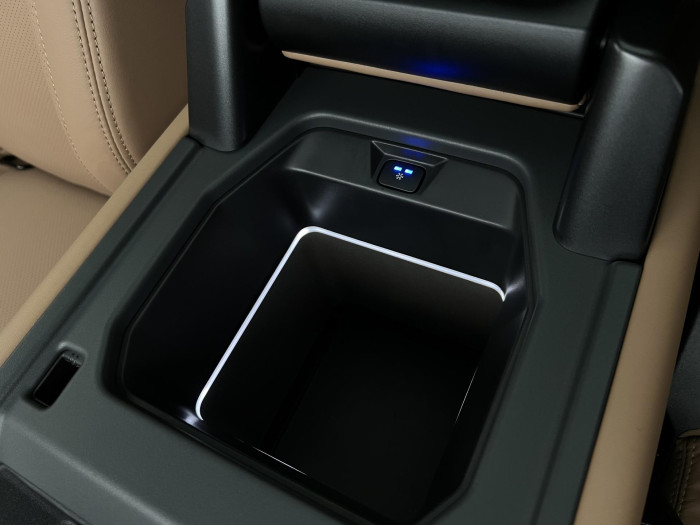 Land Rover Defender 110 D300 X-DYNAMIC HSE AWD Aut 3.0 d Dynamic