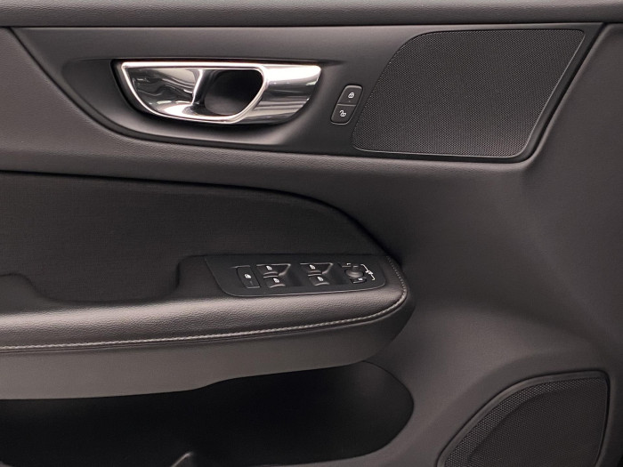 Volvo V60 D3 MOMENTUM NAVIGACE 2.0 d Momentum