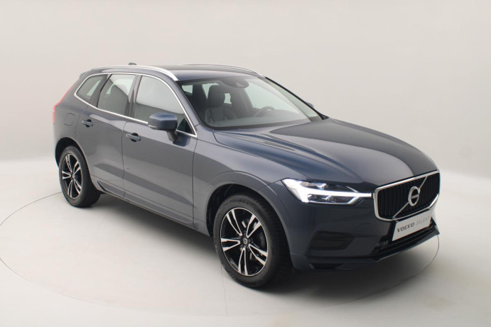 Volvo XC60 D4 MOMENTUM PRO AUT REZERVACE 2.0 d Momentum