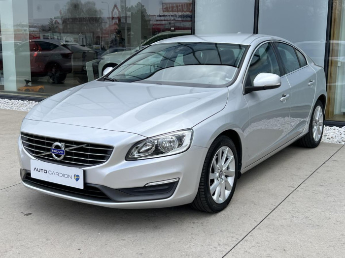 Volvo S60 D4 MOMENTUM 1.maj. 2.0 d Momentum