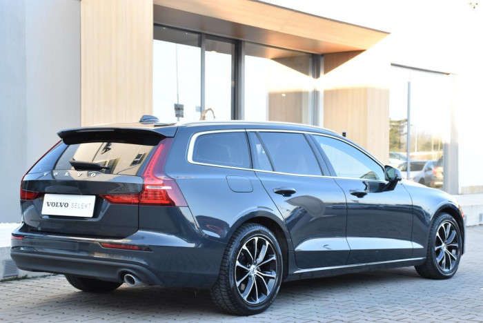 Volvo V60 D3 MOMENTUM AUT REZERVACE 2.0 d Momentum