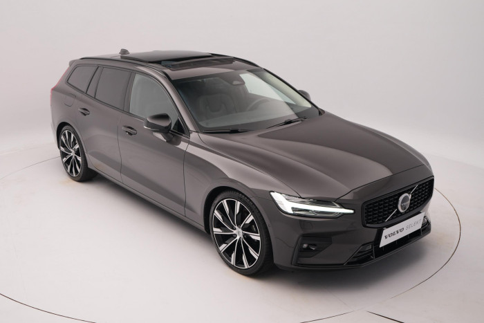 Volvo V60 B4 ULTIMATE DARK AUT