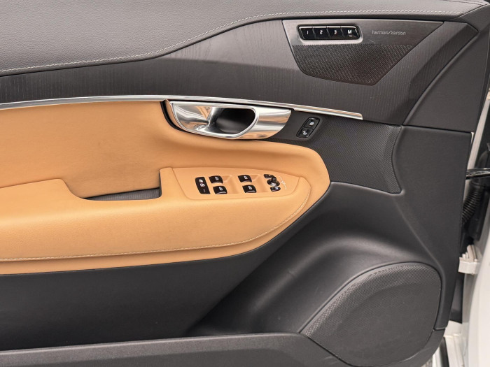 Volvo XC90 B5 AWD ULTIMATE BRIGHT AUT 7M